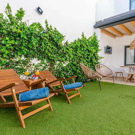 Yourhouse Els Nins